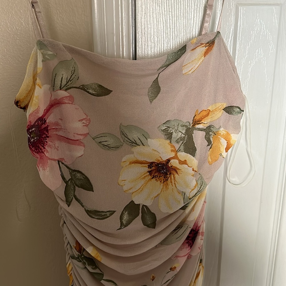 FN Ruched Flower Dress - Picture 2 of 4